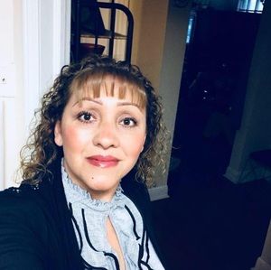 Meet your Posher, Orquidea